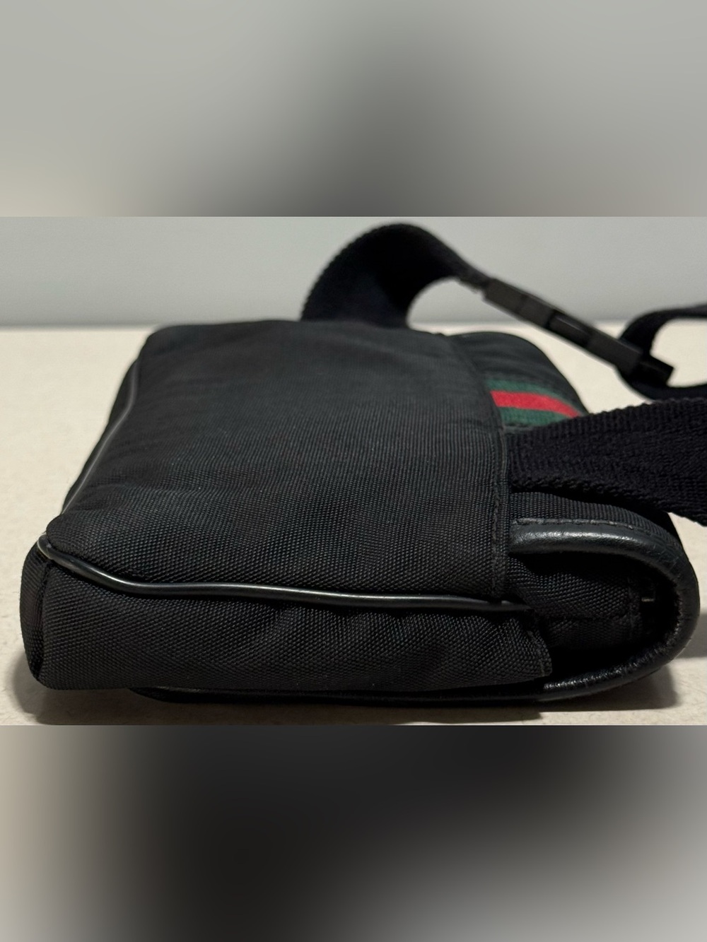 Gucci Sherry Line Body /Belt Bag - Picture 8 of 16